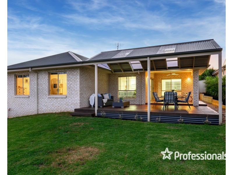 13 Hawk Place, Wodonga VIC 3690