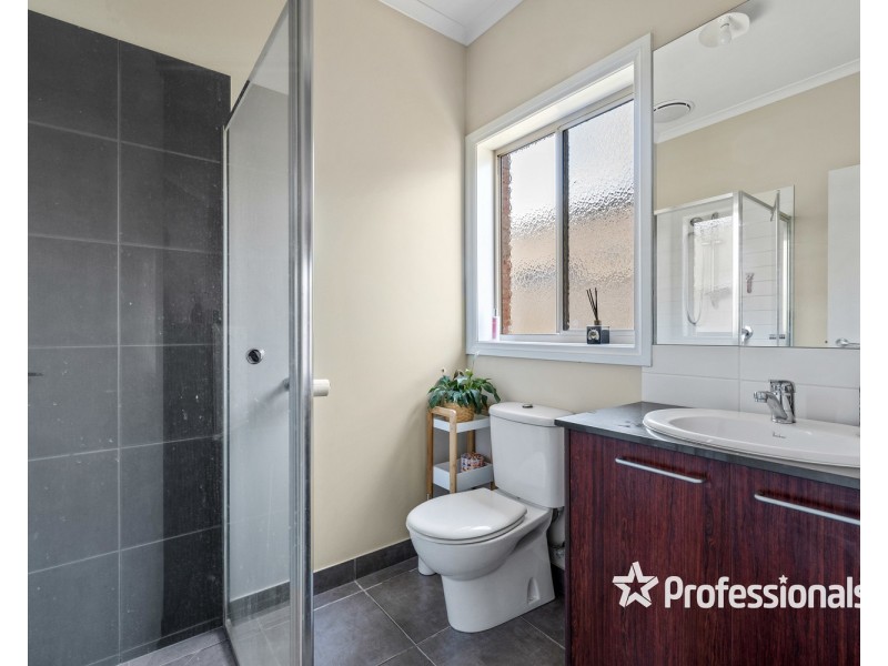 38 Castleton Street, Wodonga VIC 3690