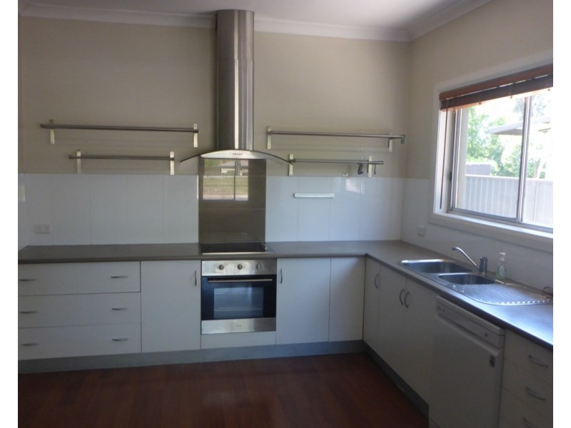 150 Borella Road, East Albury NSW 2640