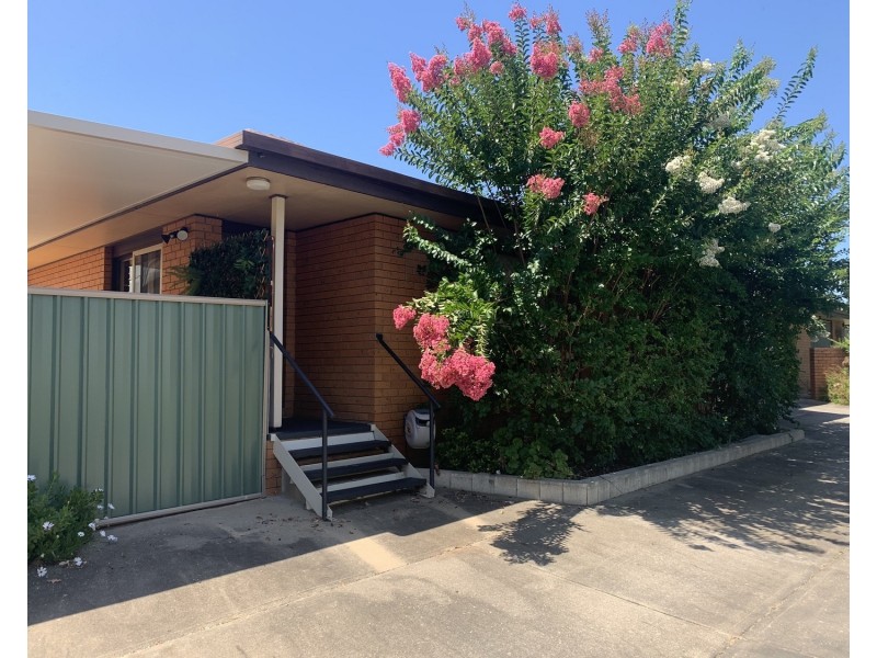 1/957 Padman Drive, West Albury NSW 2640