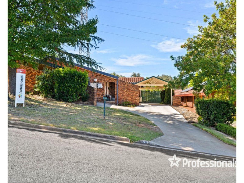 34 Mountain View Drive, Lavington NSW 2641