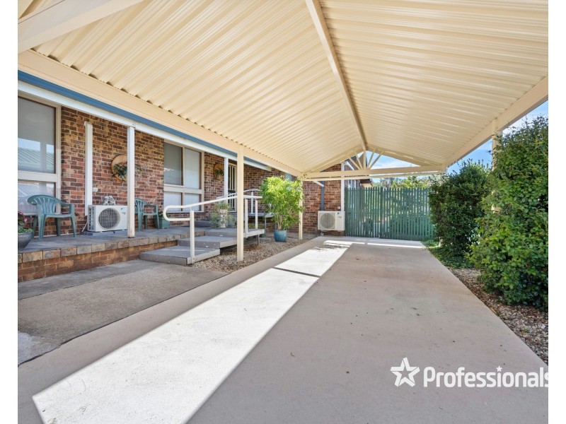 34 Mountain View Drive, Lavington NSW 2641