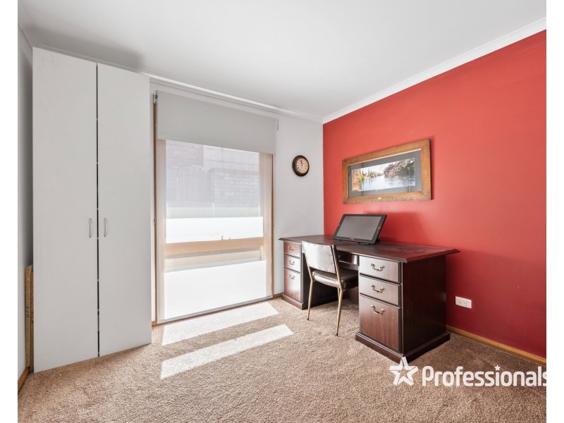 34 Mountain View Drive, Lavington NSW 2641