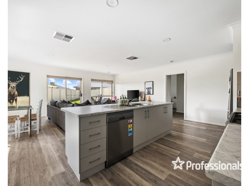 6 Blackwood Avenue, Wodonga VIC 3690