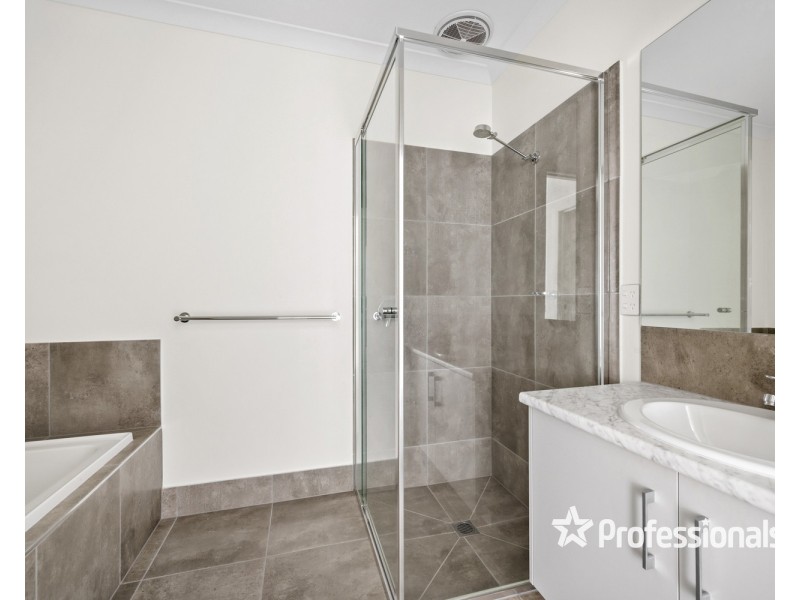 6 Blackwood Avenue, Wodonga VIC 3690