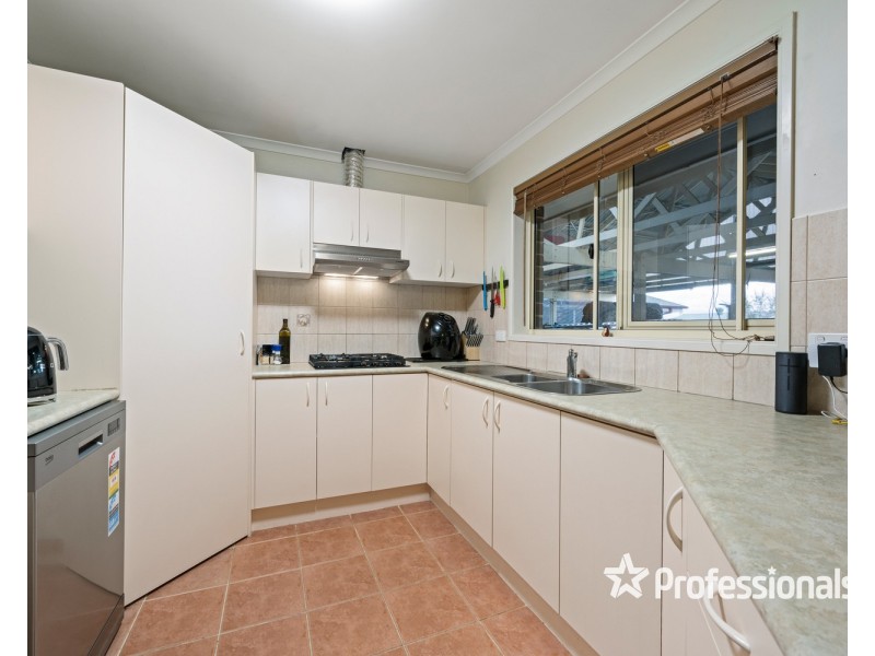 6 Hamilton Place, Wodonga VIC 3690