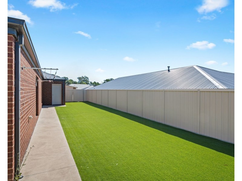 25 Gurney Crescent, Wodonga VIC 3690