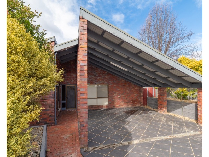 2/8 Fraser Court, Wodonga VIC 3690