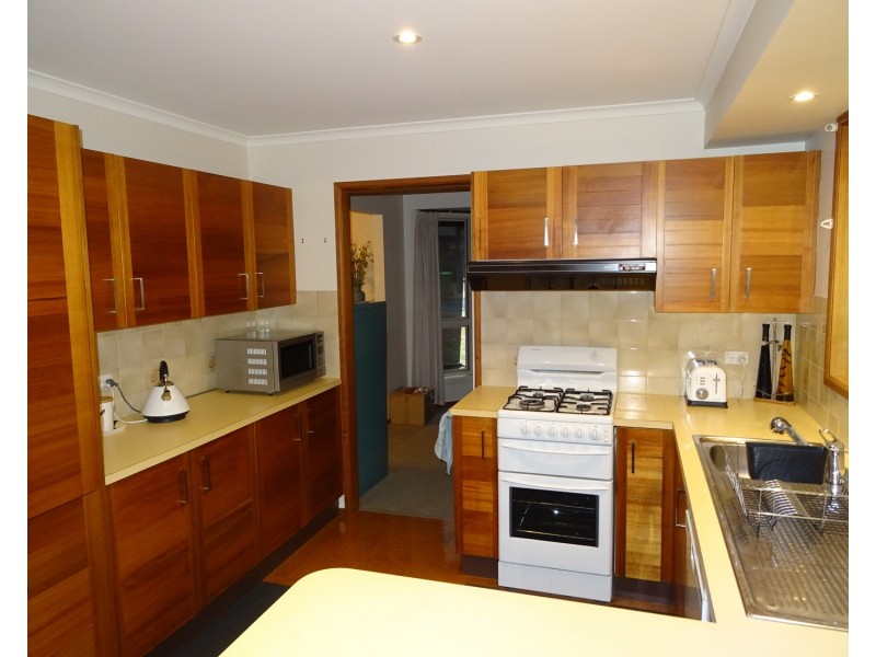 2 Topaz Court, Wodonga VIC 3690