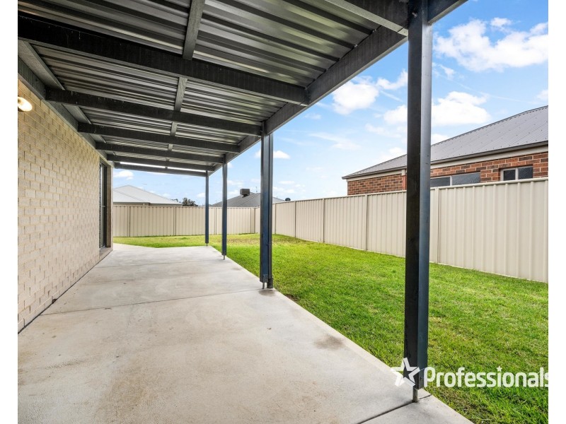 32 Kenna Street, Wodonga VIC 3690
