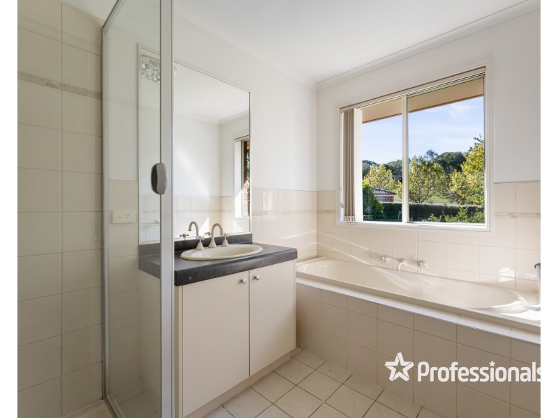 10 Ballara Drive, Wodonga VIC 3690