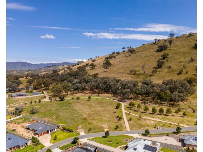 15 Chester Circuit, Wodonga VIC 3690