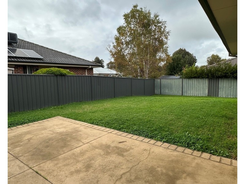57 Whitebox Circuit, Thurgoona NSW 2640