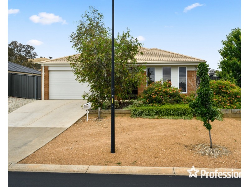 12 Silky Oak Avenue, Wodonga VIC 3690