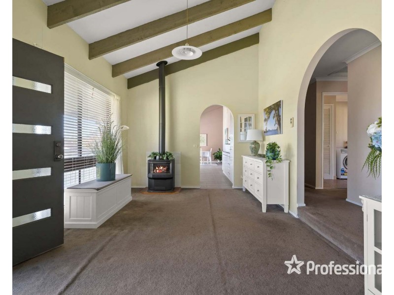 397 Wenview Place, Lavington NSW 2641