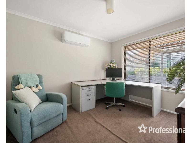 397 Wenview Place, Lavington NSW 2641
