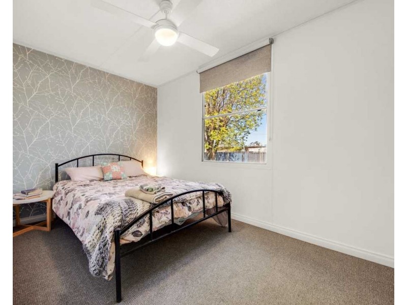 2A Albert Road, Chiltern VIC 3683