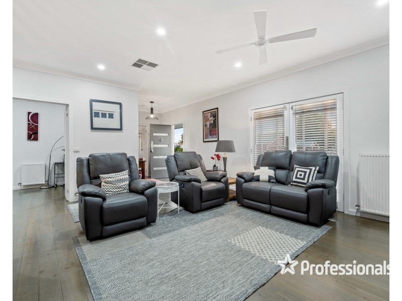 9 Wall Street, Chiltern VIC 3683