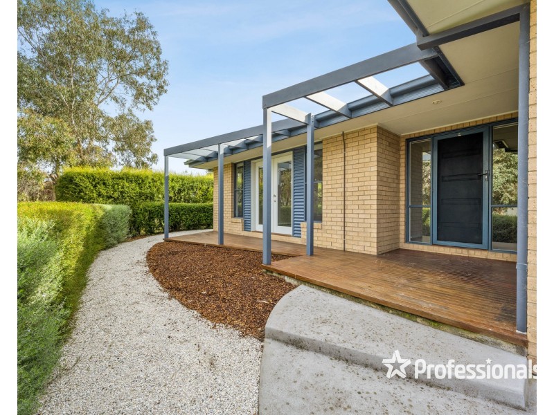 12 Kenneth Watson Drive, Bandiana VIC 3694