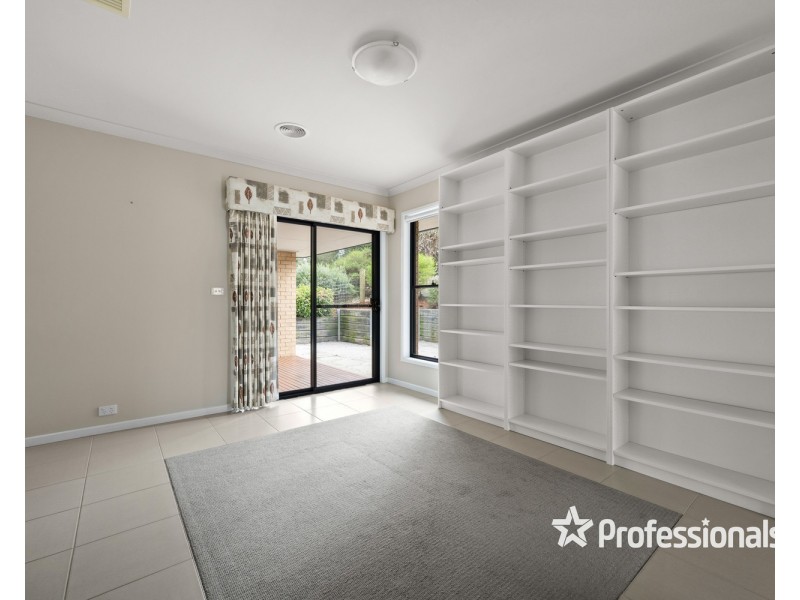 12 Kenneth Watson Drive, Bandiana VIC 3694