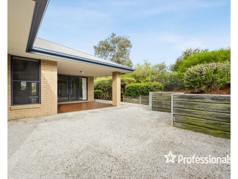 12 Kenneth Watson Drive, Bandiana VIC 3694