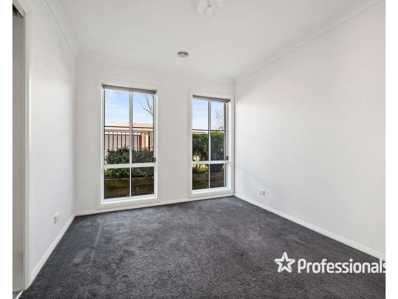 13 Macquarie Road, Wodonga VIC 3690