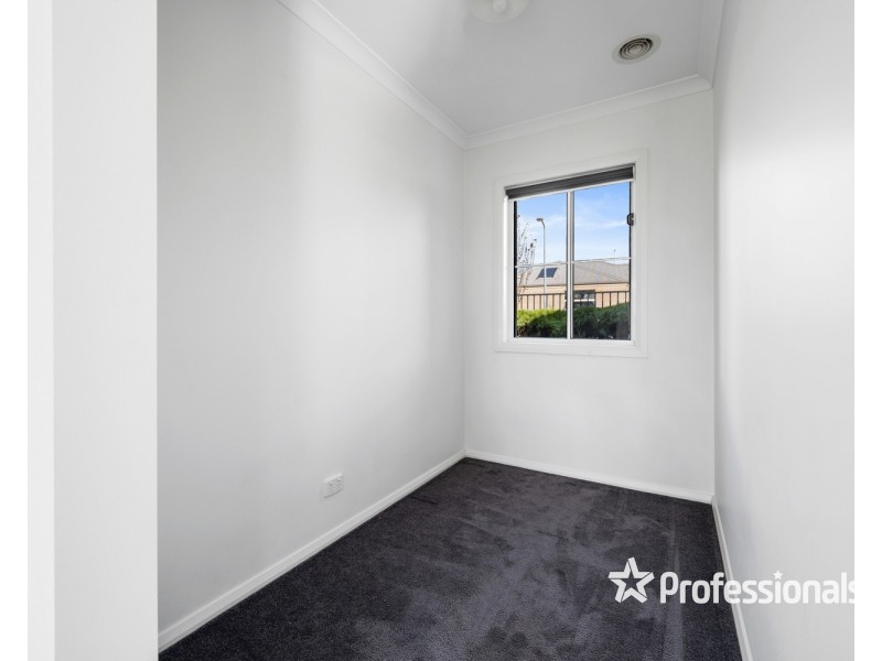 13 Macquarie Road, Wodonga VIC 3690