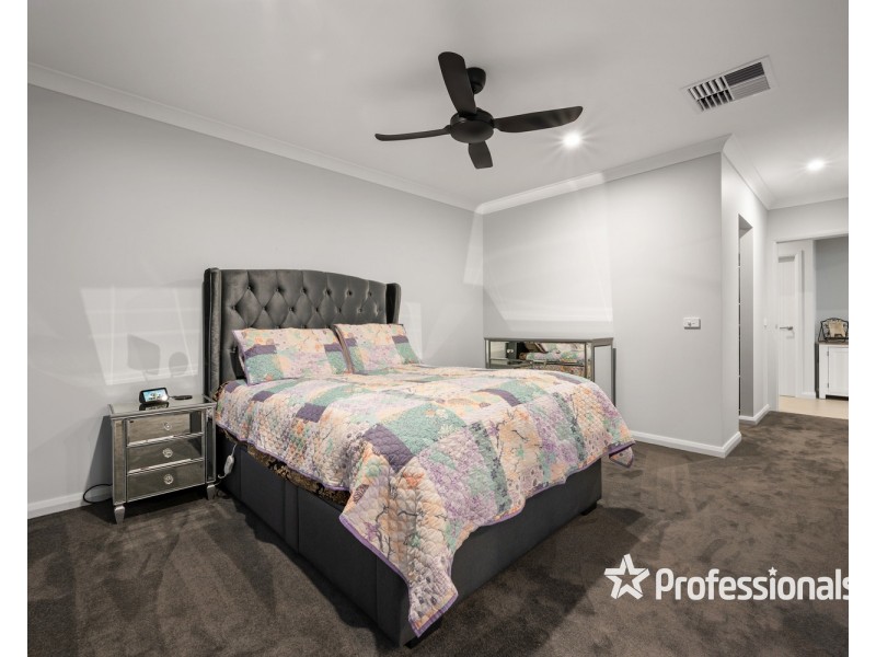 5 Rodeo Drive, Thurgoona NSW 2640