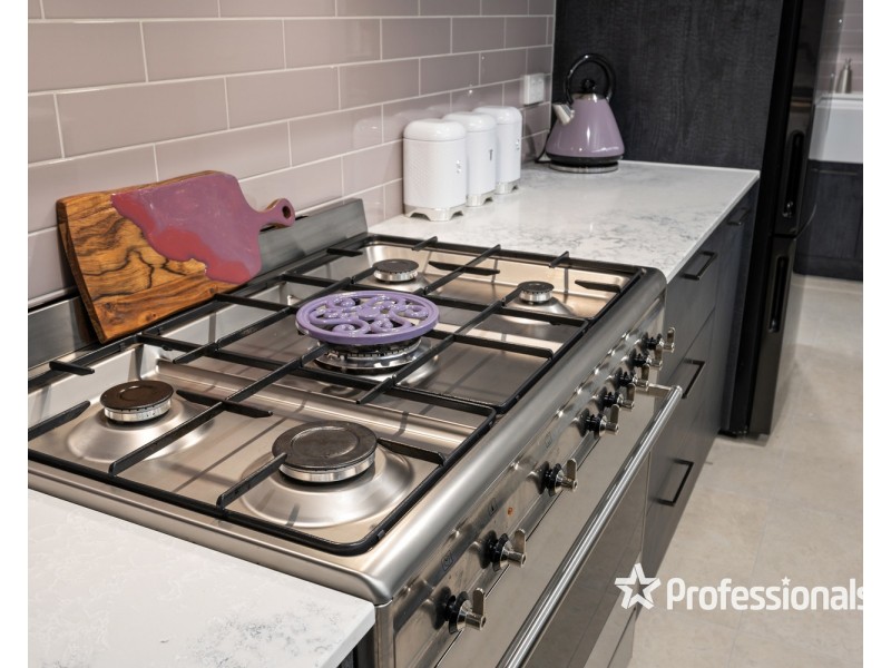 5 Rodeo Drive, Thurgoona NSW 2640