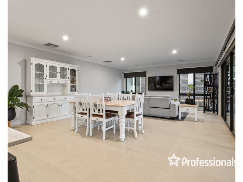 5 Rodeo Drive, Thurgoona NSW 2640