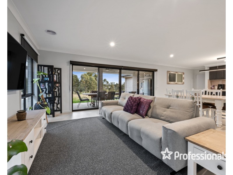 5 Rodeo Drive, Thurgoona NSW 2640