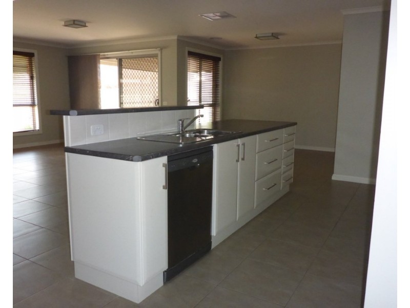 11 Boyd Court, Baranduda VIC 3691