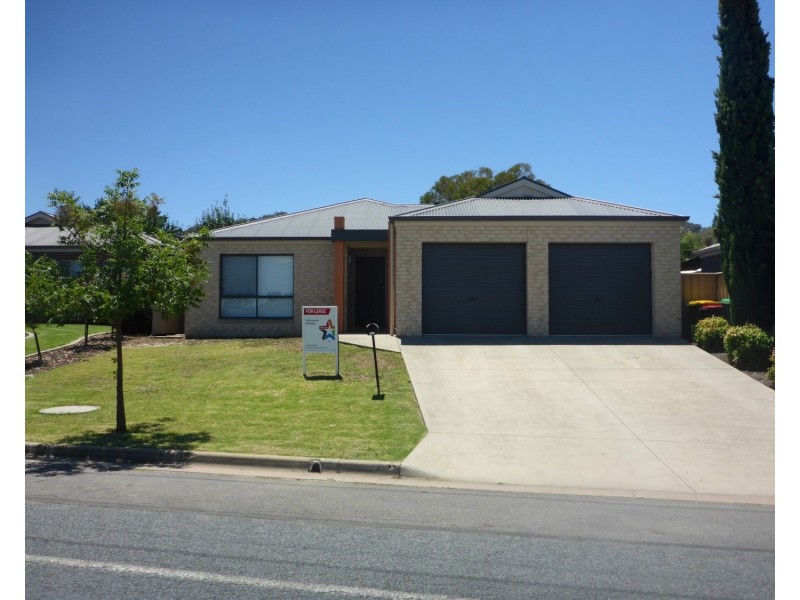 212 Kaitlers Road, Lavington NSW 2641