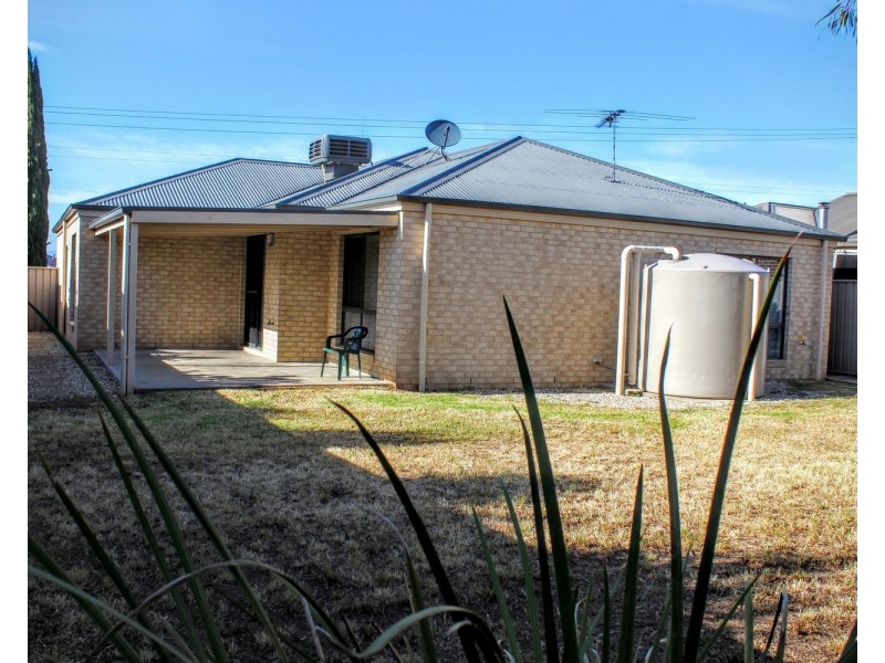 212 Kaitlers Road, Lavington NSW 2641