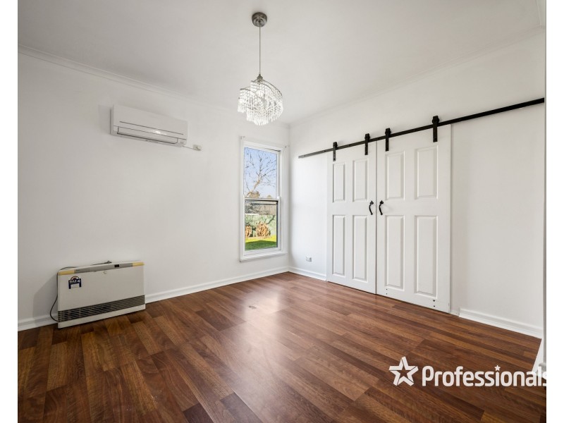 18 Conness Street, Chiltern VIC 3683