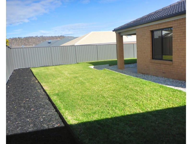 14 Silky Oak Avenue, Wodonga VIC 3690