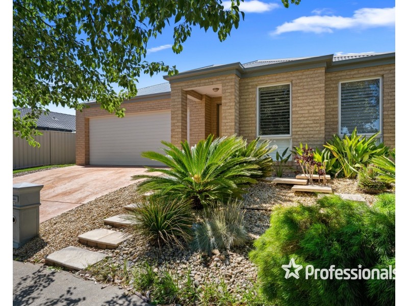 31 Victoria Cross Parade, Wodonga VIC 3690