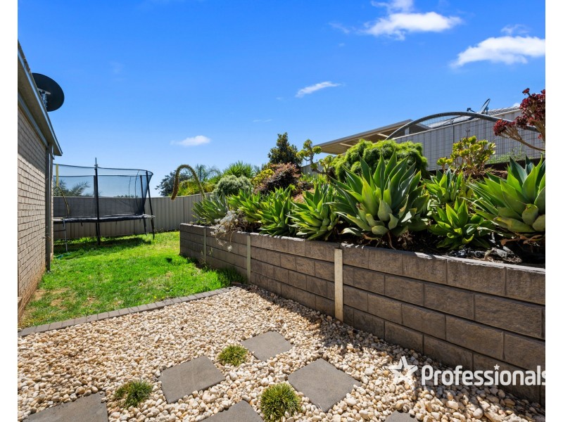 31 Victoria Cross Parade, Wodonga VIC 3690