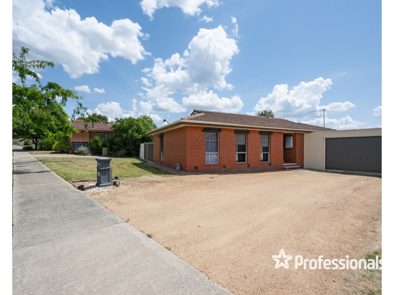 23 Belgrade Avenue, Wodonga VIC 3690