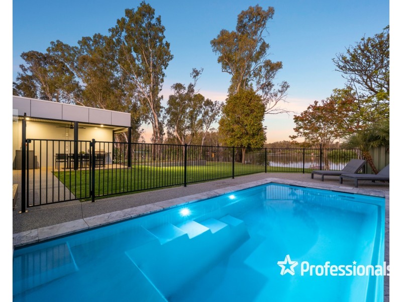 6 Bailey Street, Bundalong VIC 3730