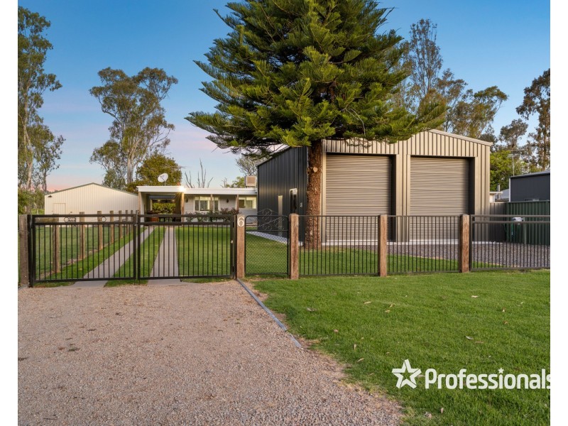 6 Bailey Street, Bundalong VIC 3730