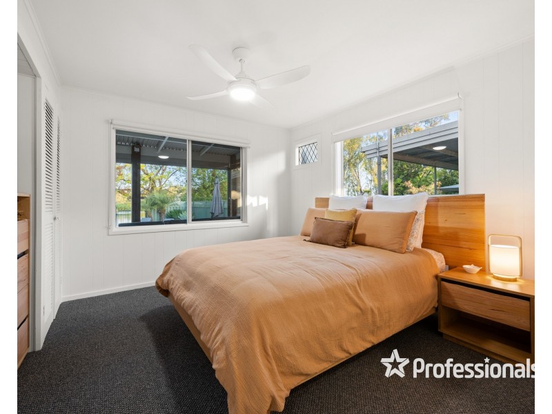 6 Bailey Street, Bundalong VIC 3730