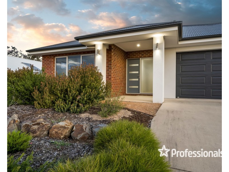 12 Krueger Street, Baranduda VIC 3691