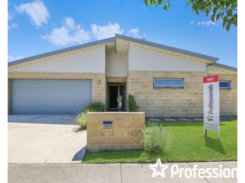 13 Derwent Way, Wodonga VIC 3690