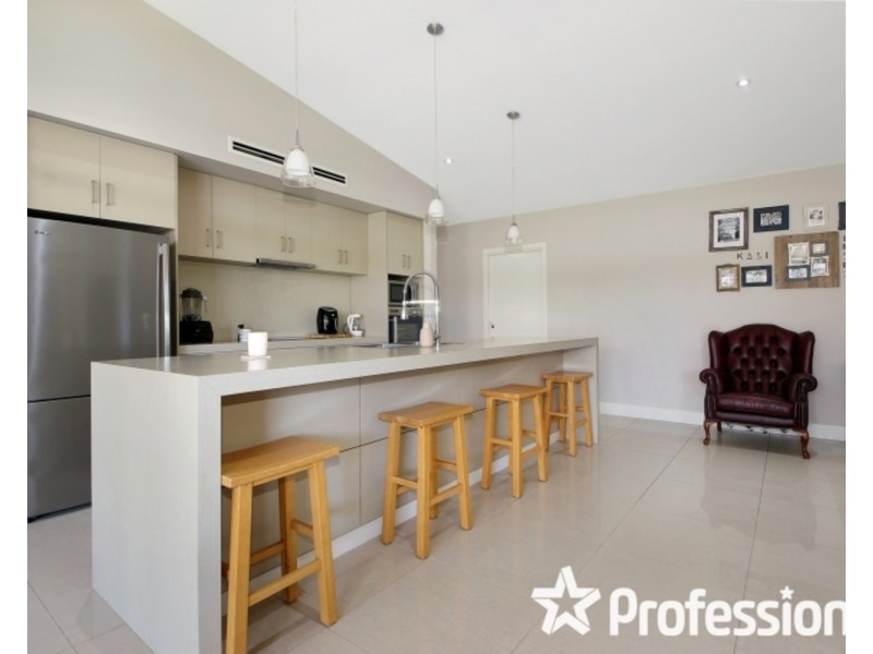13 Derwent Way, Wodonga VIC 3690