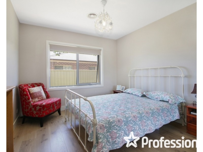 13 Derwent Way, Wodonga VIC 3690