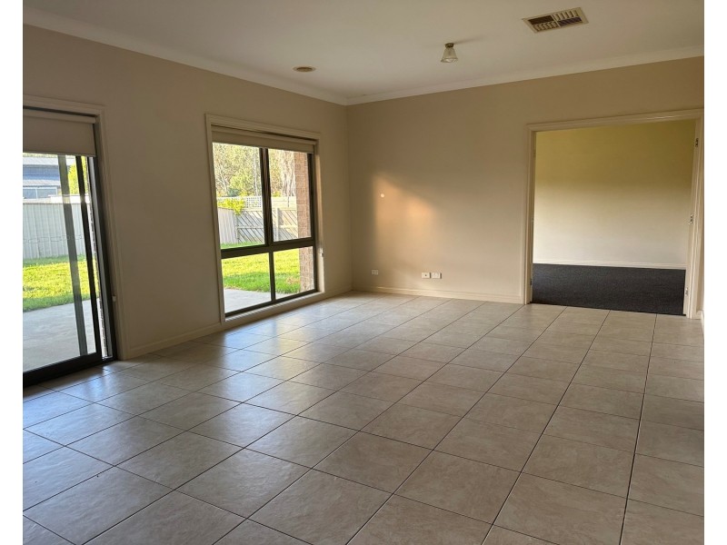 37 Caraway Street, Baranduda VIC 3691