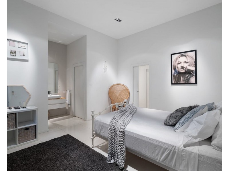 30 Mace Court, Glenroy NSW 2640