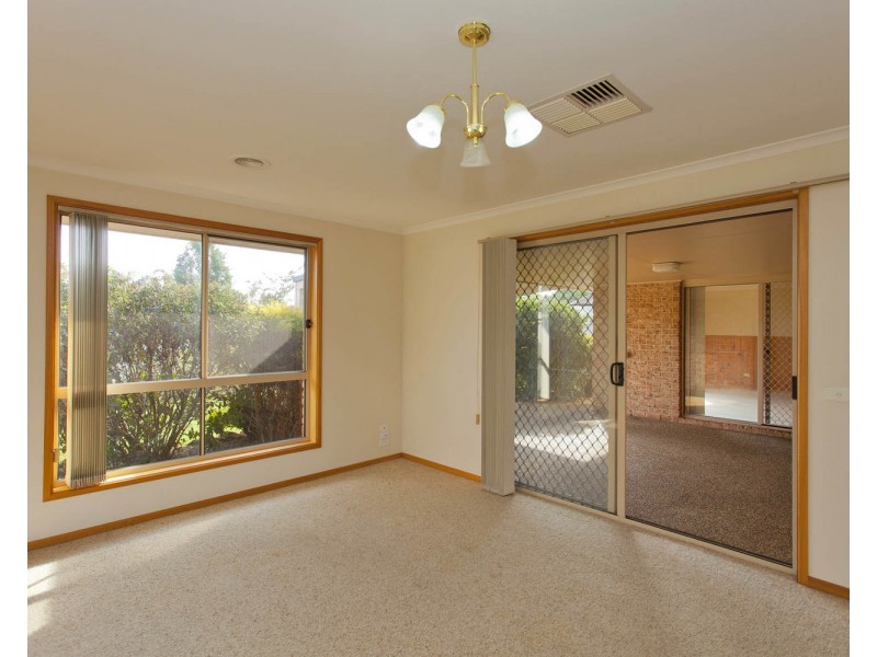 13 Dalton Avenue, Wodonga VIC 3690