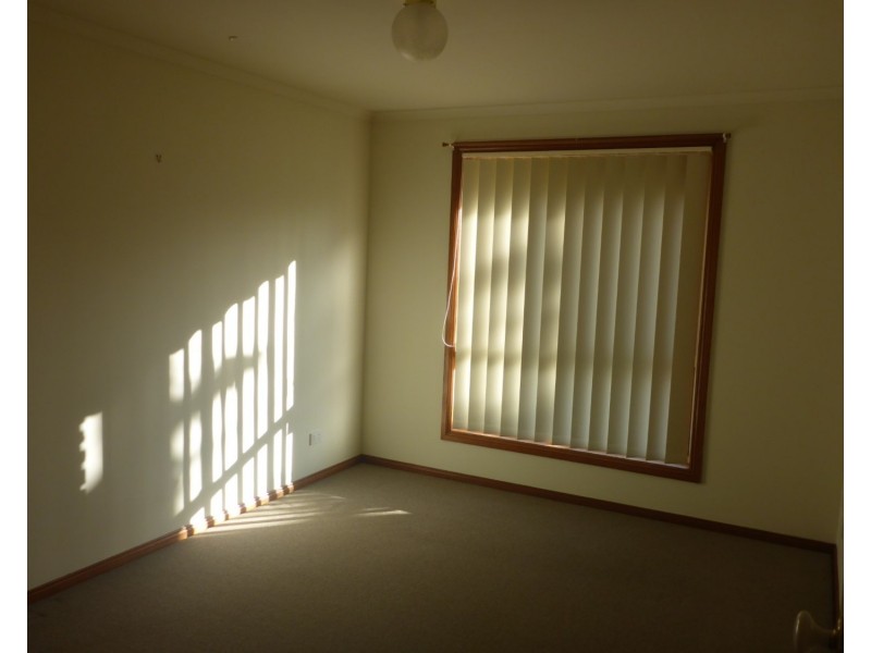 16 Dundee Drive, Wodonga VIC 3690